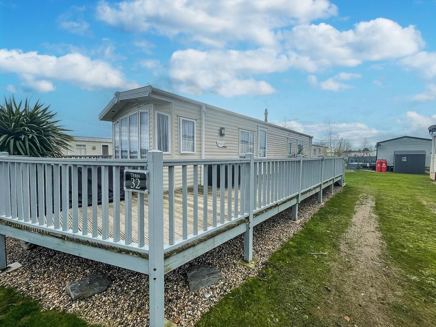 Hotel 6 Berth Caravan With Wifi At Wells-Next-The-Sea In Norfolk Ref 72032T Exterior foto