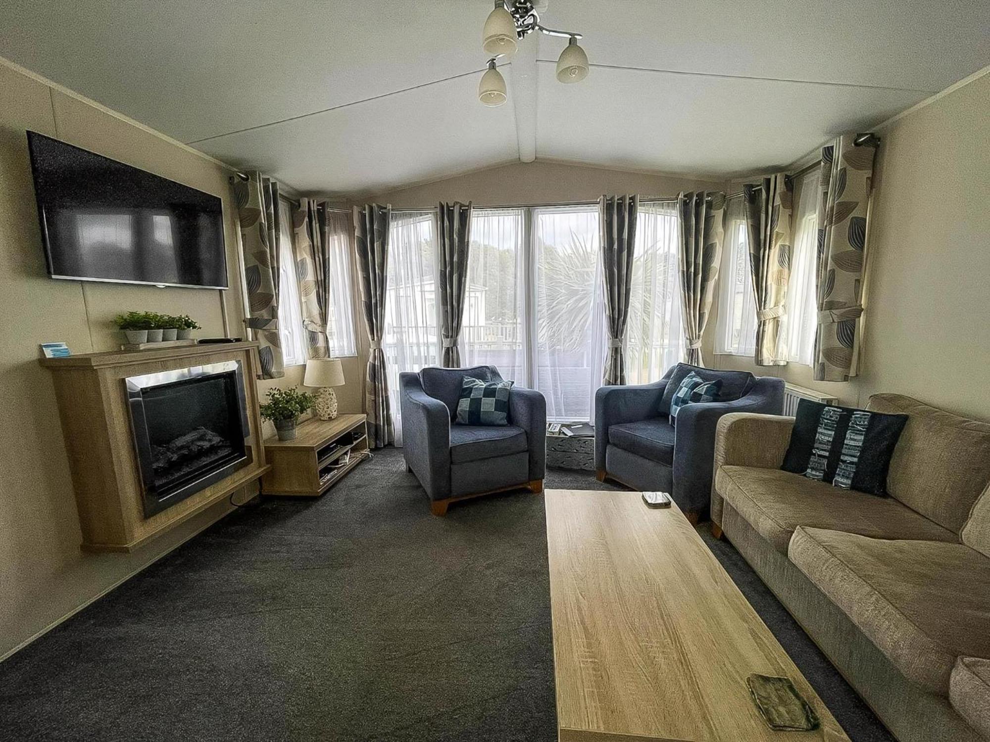 Hotel 6 Berth Caravan With Wifi At Wells-Next-The-Sea In Norfolk Ref 72032T Exterior foto